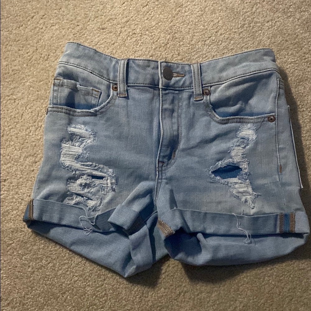 Aeropostale Jean Shorts High Rise MIDI Distressed Blue. Women’s Size 4